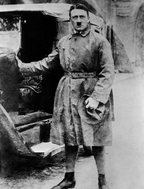 Hitler and Cars&nbsp;🚘