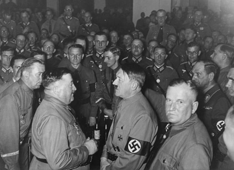 Hitlers Beer Hall Days  Heinrich Hoffmann Photo Gallery